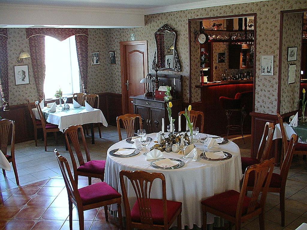 Hotel Regius 오폴레 외부 사진